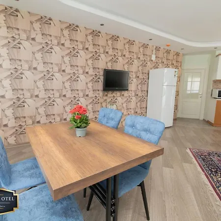 Aria Ev-otel Apartment *