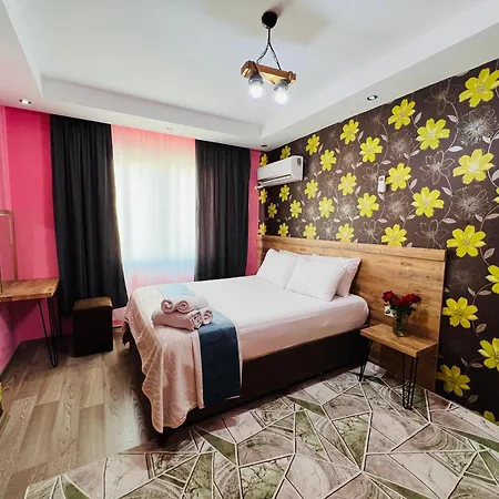 Aria Ev-otel